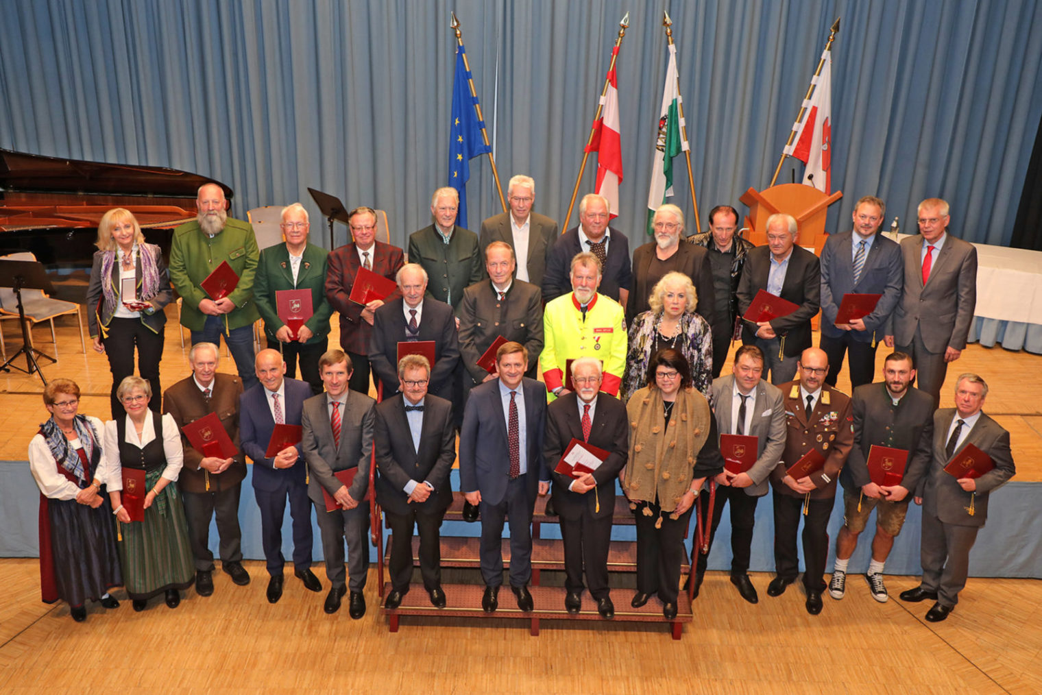 <span style="font-size:12px;color:#888;">Die Stadt Leoben vergab 25 Verdienstzeichen; Bild: Foto Freisinger</span>